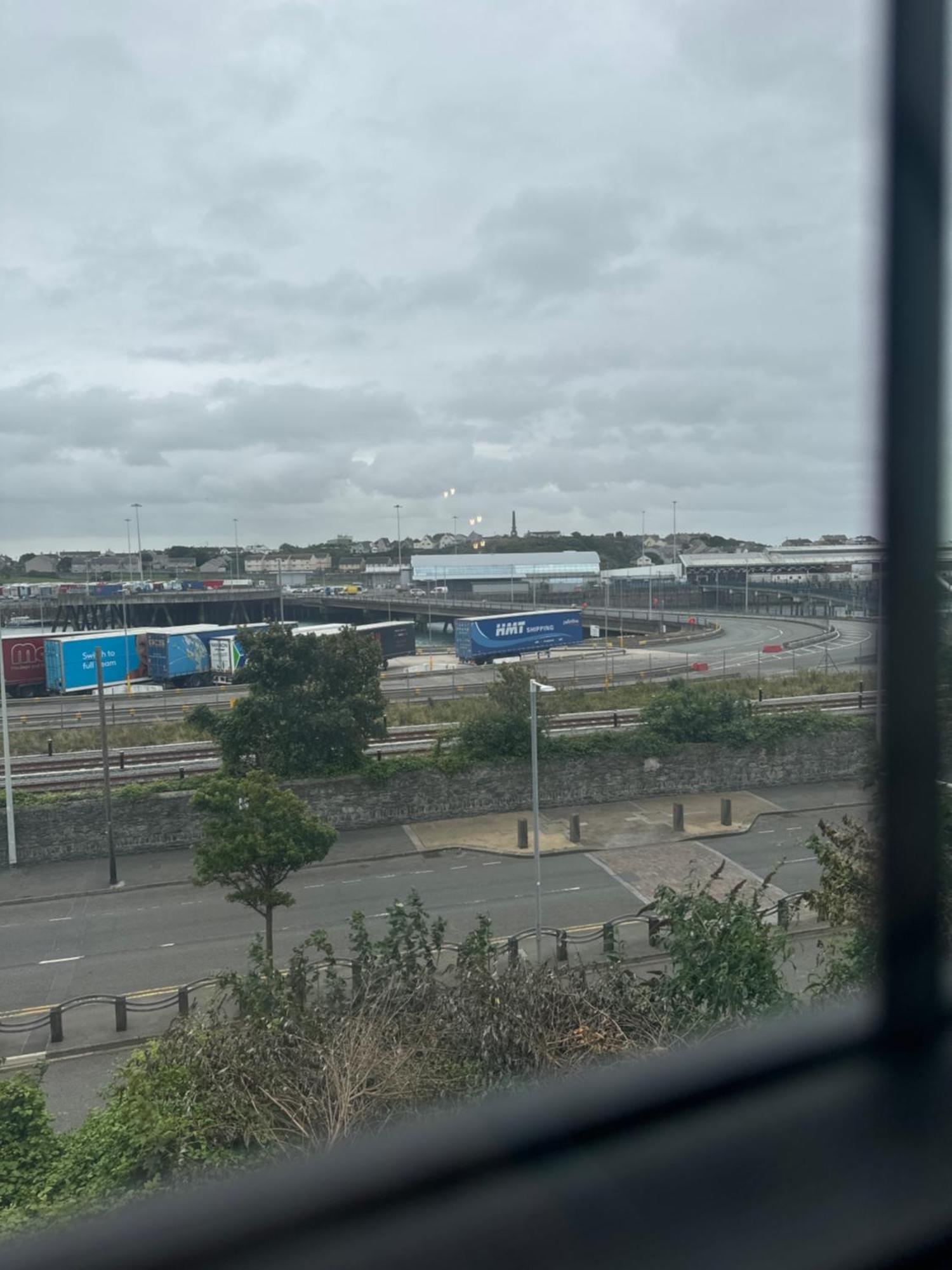 霍利黑德 Harbour Watch酒店 外观 照片